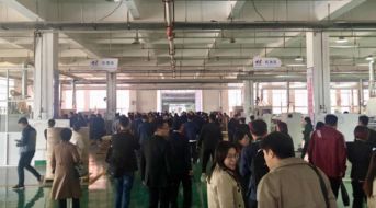 天榮家居 一條攪動市場發(fā)展的“網(wǎng)絡(luò)開發(fā)”鯰魚